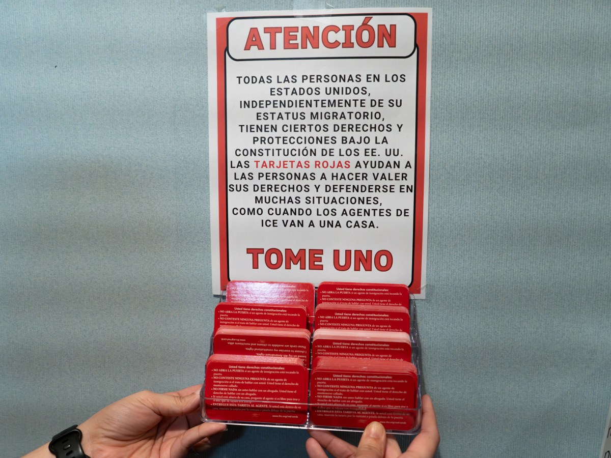 Advocates tell immigrants: Stay strong on your rights when it comes to ICE